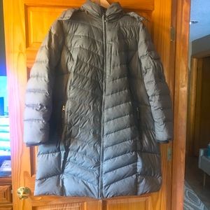 Lightly used Eddie Bauer 2xl winter coat